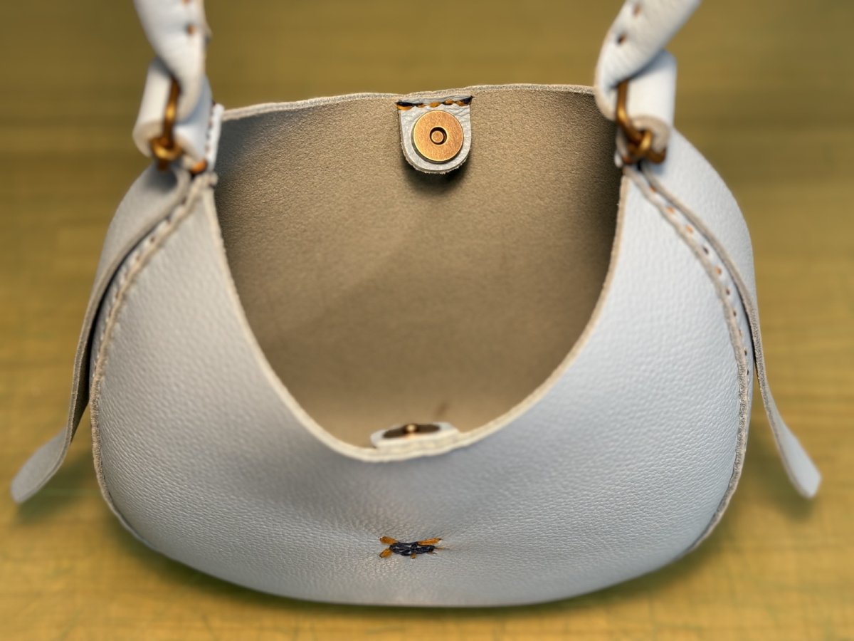 画像4: 【30%OFF】ラウンドショルダーバッグ（S） (4)