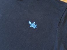 画像2: 刺繍カメ - Tシャツ (2)
